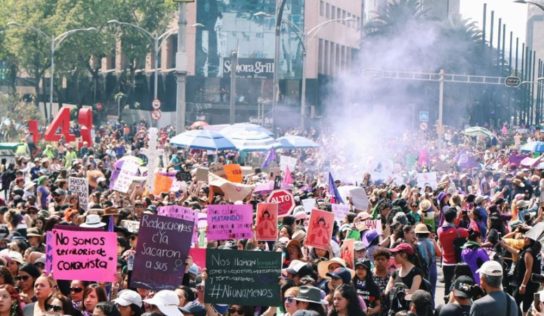 Marcha alusiva por el día de la mujer