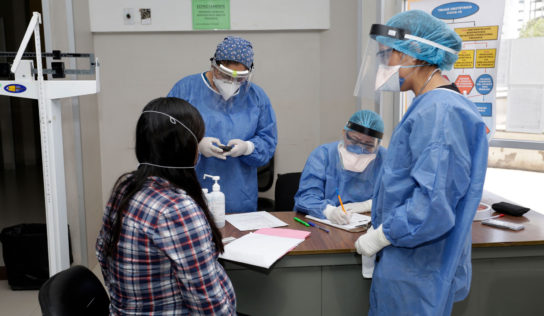 Secretaría de Salud con insumos necesarios para la atención de pacientes y seguridad de personal de salud