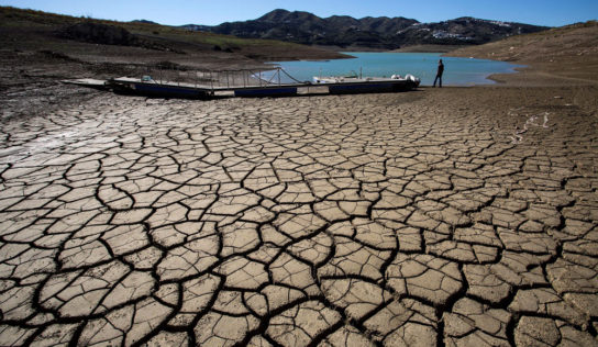 Urgente rectificar política nacional energética y de infraestructura para combatir crisis climática