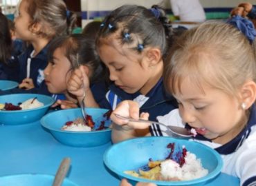 Alimentación escolar más sabrosa: una buena política pública para conmemorar el Día de la Gastronomía Sostenible