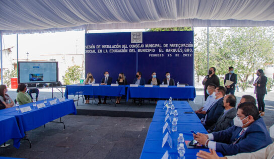 Instalan el Consejo Municipal de Participación Social en la Educación del municipio de El Marqués