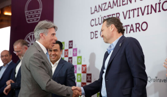 Preside Gobernador lanzamiento del Clúster Vitivinícola de Querétaro