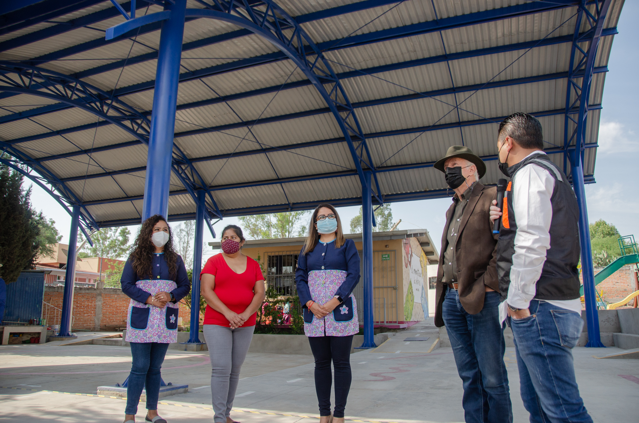 Enrique-Vega-Escuelas-El-Pozo-Los-Heroes-Municipio-El-Marqués-Querétaro-El-Infográfico