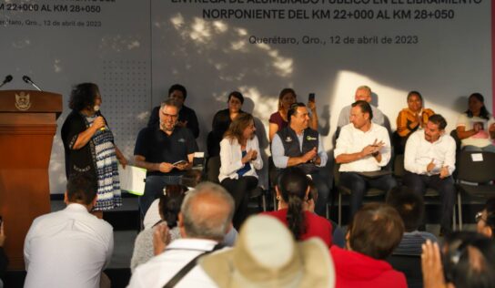 Luis Nava acompaña al Gobernador del Estado, a la entrega de alumbrado público en el libramiento norponiente.