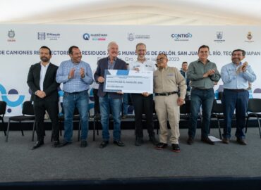 El Marqués recibió un cheque con el fin de concluir el proceso de compra de un camión recolector de residuos