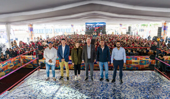 Enrique Vega encabeza el Día Vive, foro dedicado al cuidado de la salud mental y física