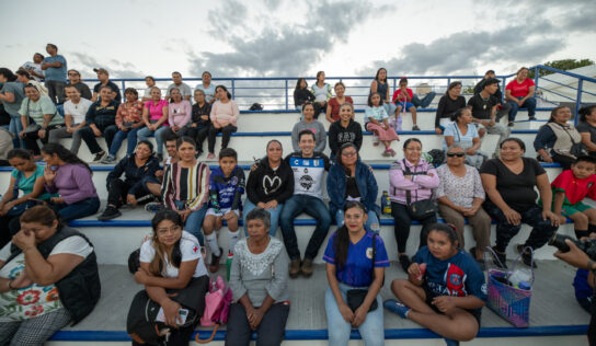 Conforman 400 mujeres la Red de Mujeres Constructoras de Paz en Querétaro