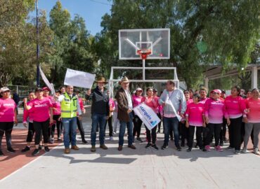 Enrique Vega encabeza arranque de obras en La Cañada