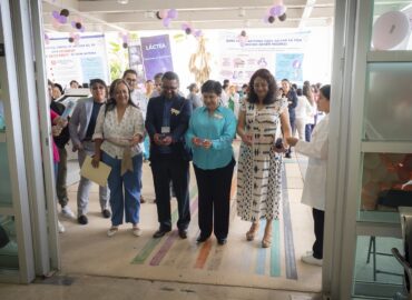 Inaugura Secretaria de Salud exposición fotográfica sobre lactancia