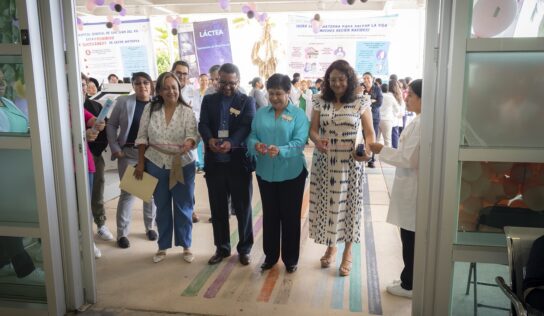 Inaugura Secretaria de Salud exposición fotográfica sobre lactancia