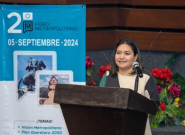 Claudia Martínez inaugura 2° Foro Metropolitano en El Marqués