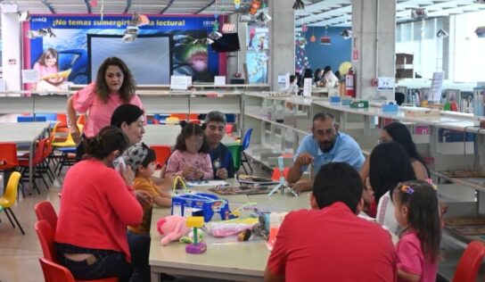 Promueven derechos culturales a través de taller de stop motion en el Gómez Morin