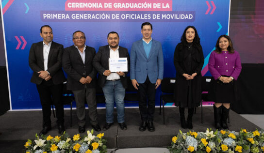 Rodrigo Monsalvo encabeza toma de protesta de 19 nuevos agentes de la Secretaría de Movilidad en El Marqués