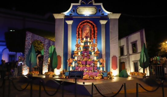 Homenajean al Dr. Octavio Mondragón en el Altar Monumental