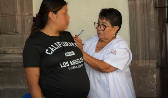 Arranca campaña de vacunación de Temporada Invernal 2025-2026