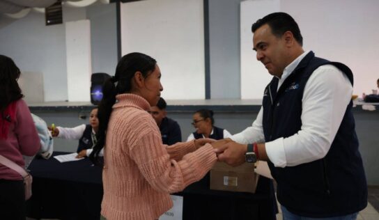 Refuerza Luis Nava la política social en Tequisquiapan