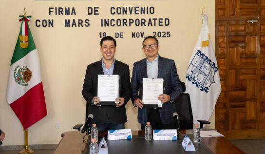 Rodrigo Monsalvo encabeza firma de convenio con Mars Incorporated para fortalecer la protección animal en El Marqués