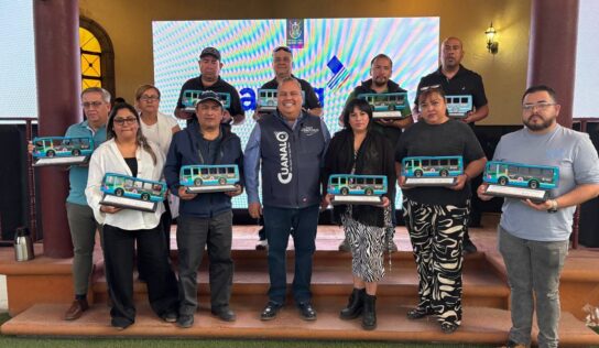 Reconoce AMEQ a los pequeños comerciantes en el incremento de los Centros de Recarga Qrobus