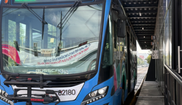 Qrobus habilita ruta especial al QCC por exhibición del trofeo de la Copa del Mundo