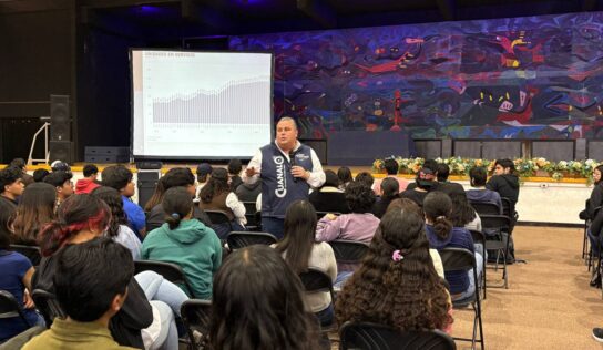 Recorre Gerardo Cuanalo escuelas y suma a más de mil estudiantes a la Tarifa Unidos