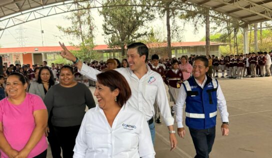 Entrega Rodrigo Monsalvo obras educativas en beneficio de estudiantes de Palo Alto en El Marqués