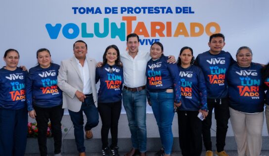 Encabeza Rodrigo Monsalvo toma de protesta del Voluntariado Vive en El Marqués