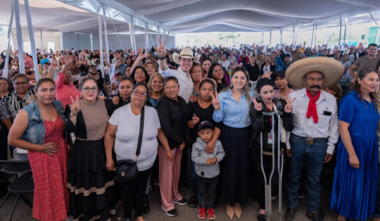 Reconoce Rodrigo Monsalvo a más de 12 mil mujeres de El Marqués