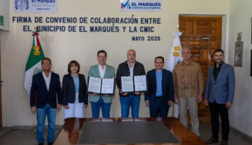 Rodrigo Monsalvo consolida convenio con la CMIC en favor del desarrollo de las familias marquesinas