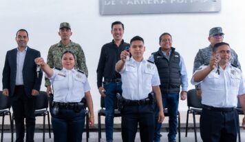 Fortalece Rodrigo Monsalvo la seguridad en El Marqués con nuevas patrullas y gimnasio policial