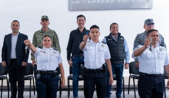 Fortalece Rodrigo Monsalvo la seguridad en El Marqués con nuevas patrullas y gimnasio policial