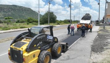 Interviene CEI vialidades del centro de San Juan del Río