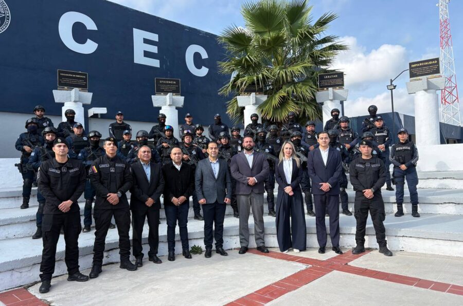 Imparte Policía Nacional de Colombia curso de alta especialización en el CECAFIS